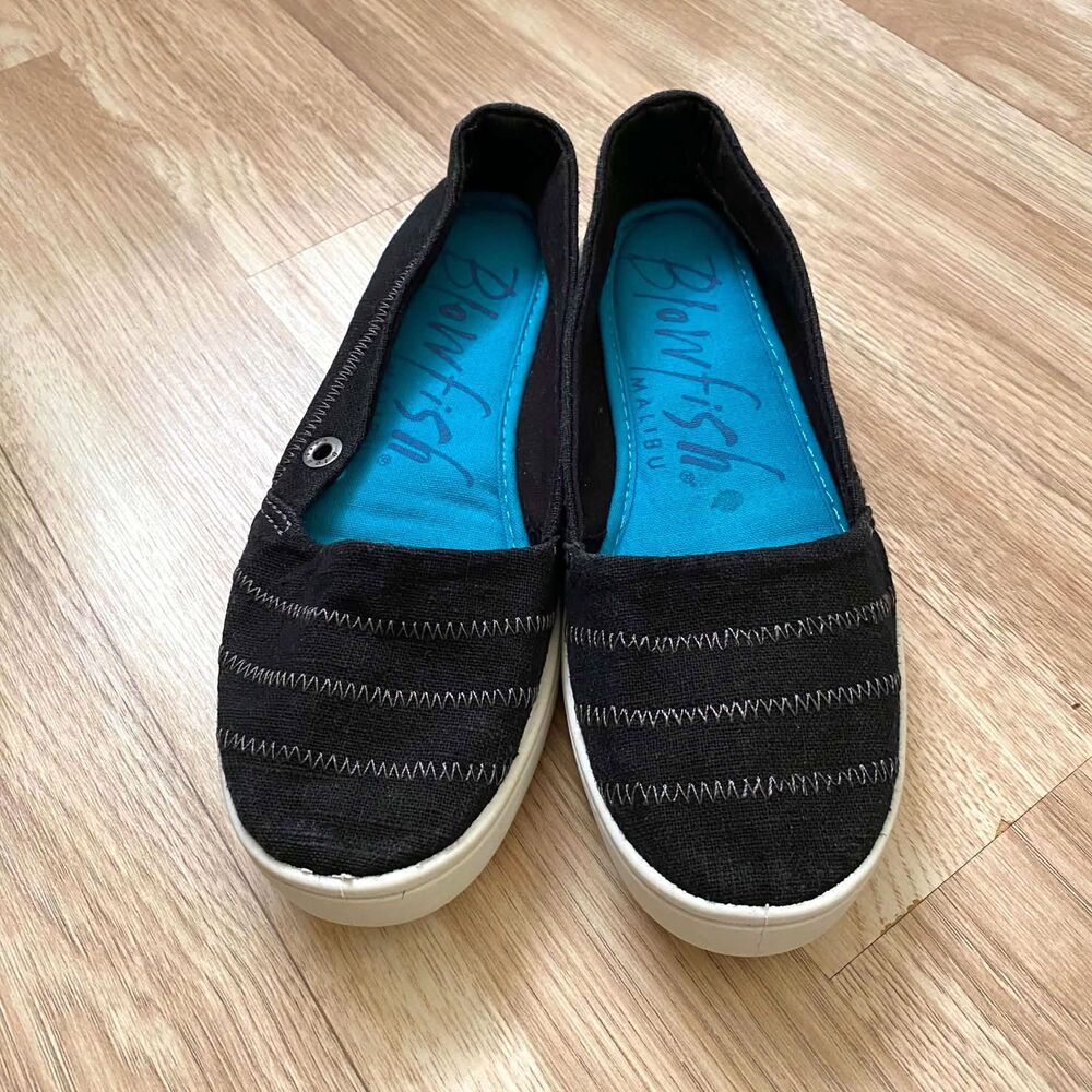 Blowfish Malibu Black Slip-On Flats Sneakers Women’s Size 7